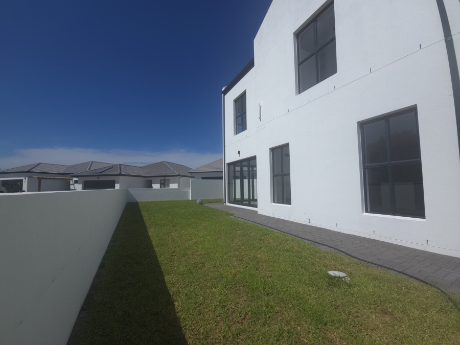3 Bedroom Property for Sale in Shelley Point Western Cape